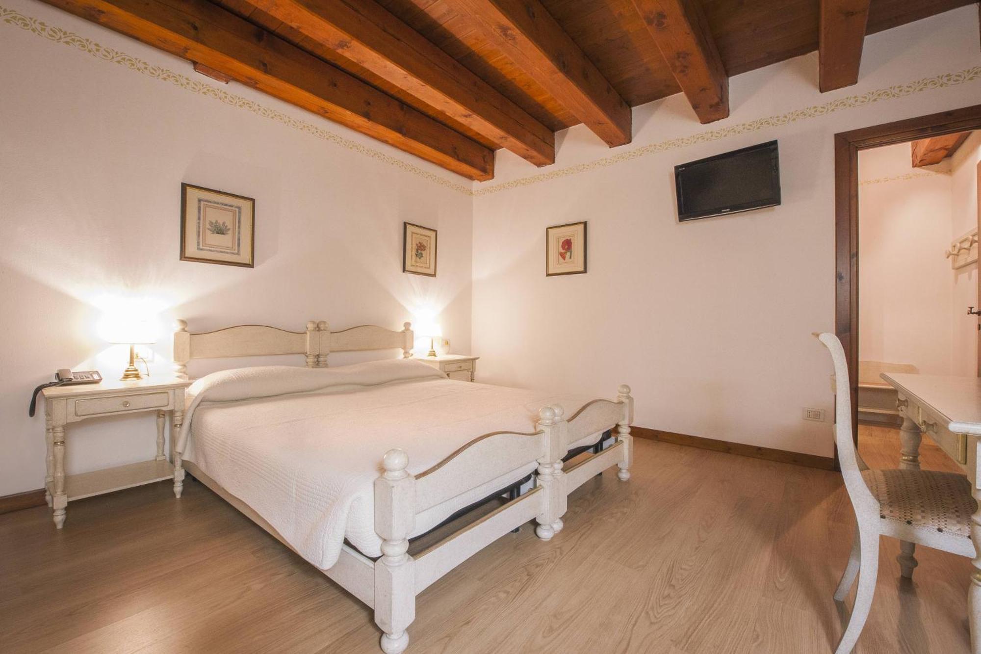 Hotel Relais Villa Cornér Della Regina Vedelago  Camera foto
