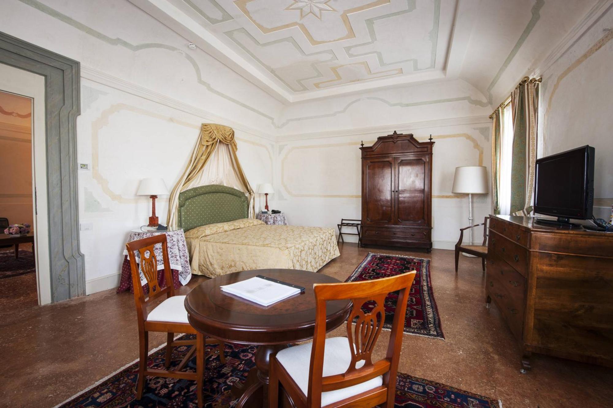 Hotel Relais Villa Cornér Della Regina Vedelago  Camera foto