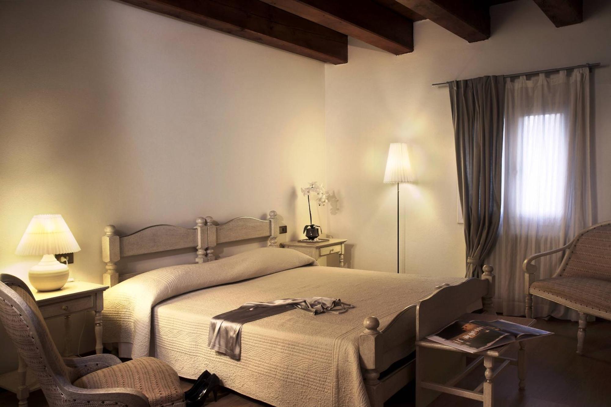 Hotel Relais Villa Cornér Della Regina Vedelago  Camera foto